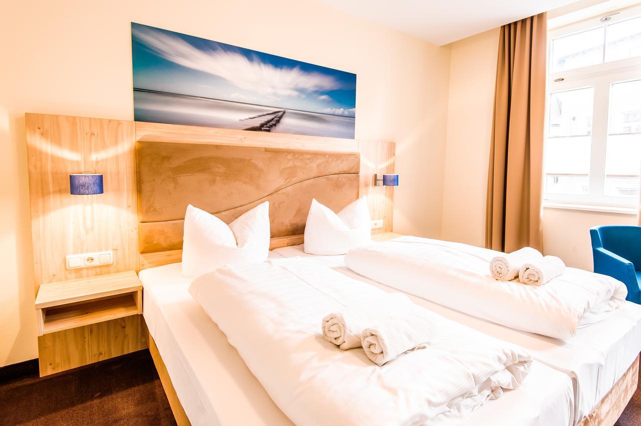 Hotel Am Alten Hafen 3*